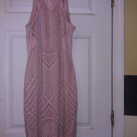 Bold Elements - Picture 2 of 2